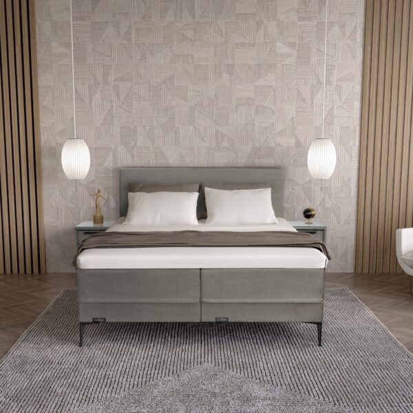 Luxe boxspring met nachtkastjes