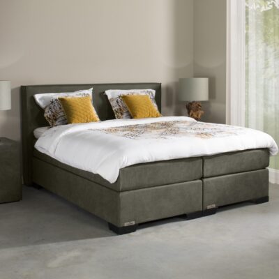 Caresse 3850 Vlak