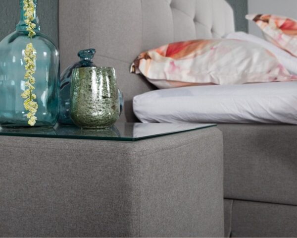 Caresse Platinum 9760 Vlak
