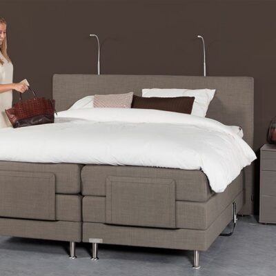 Caresse Silver 4700 Elektrisch