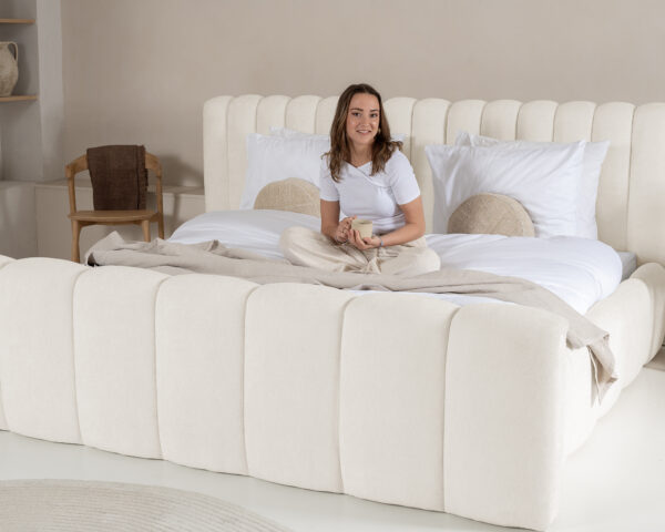 Adore Chique bedframe – Beige