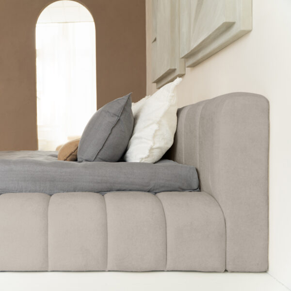 Adore Classic bedframe – Cappuccino