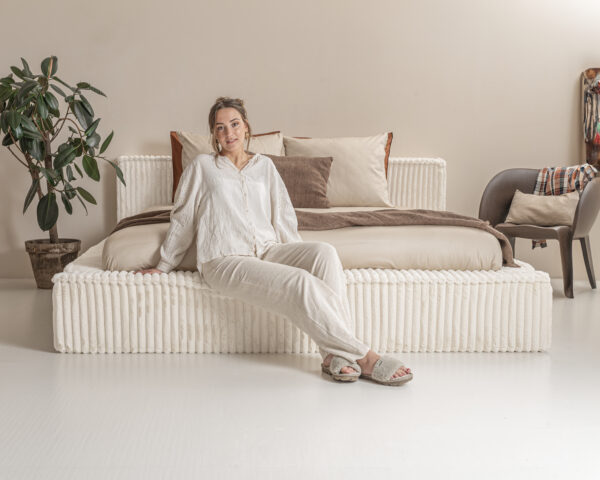 Adore Melody bedframe – Pearl Beige